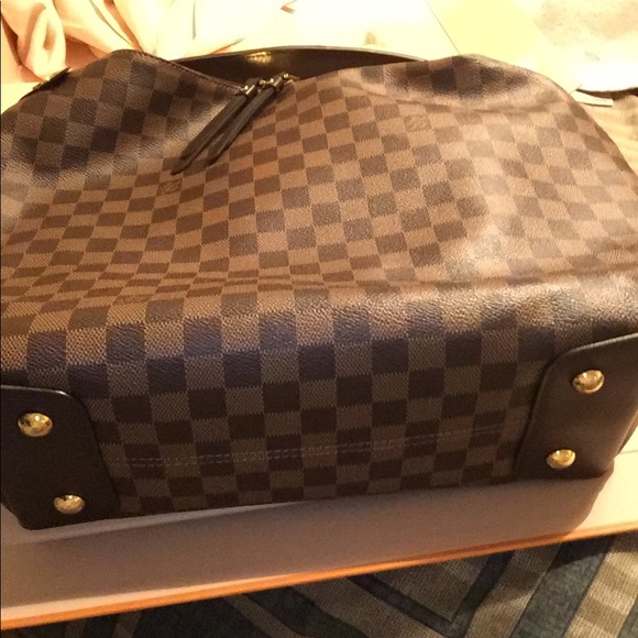 Woman Louis Vuitton - Picture 4 of 8